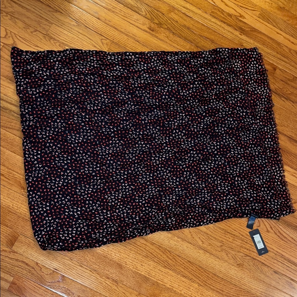 Tommy Hilfiger navy blue and Red Patterned Scarf